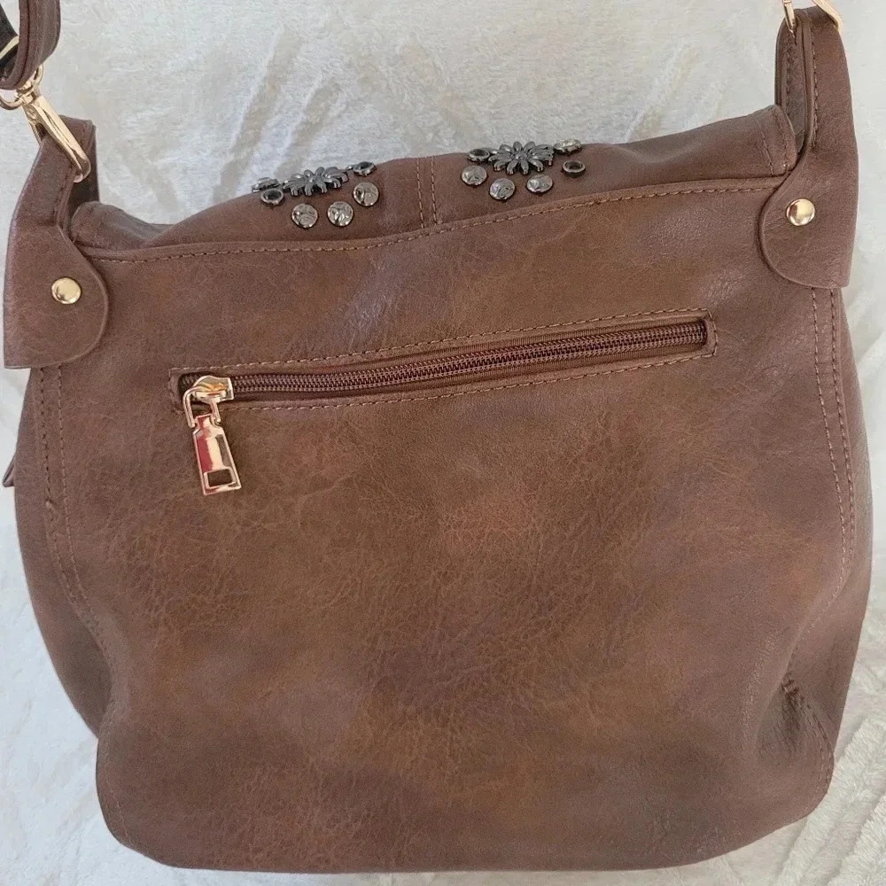 Cognac brown large Hobo studded flap rustic western cowgirl crossbody purse bag - Picture 7 of 14